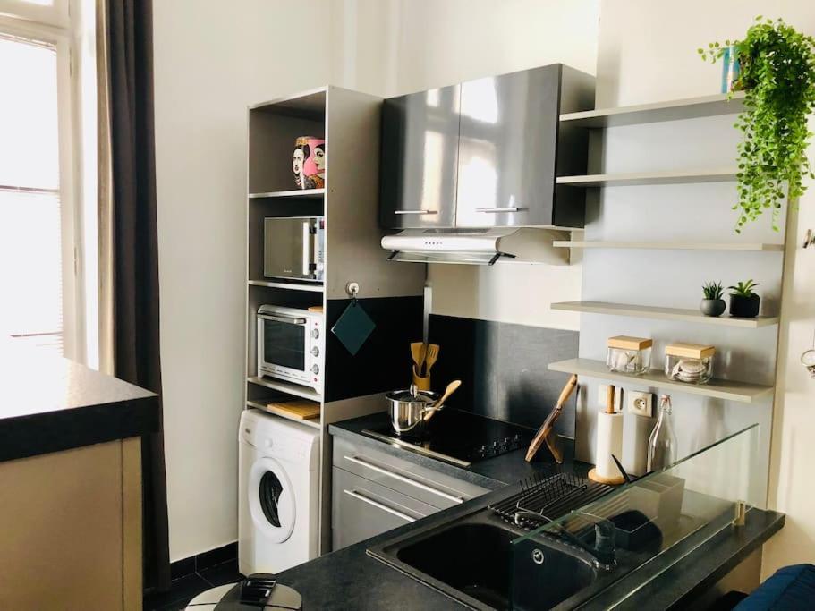 Appartement P2 De Charme - Centre-Ville Nîmes Buitenkant foto